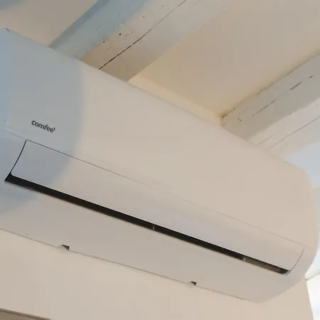 Little Urban Apartman *